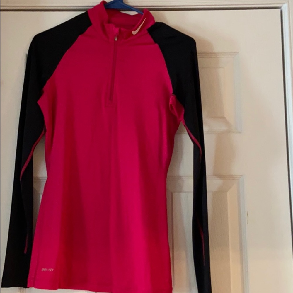 Nike pullover